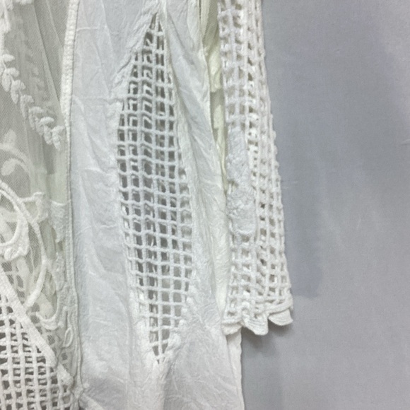 MWT Pretty Angel XL White Lace Blouse - Picture 7 of 12
